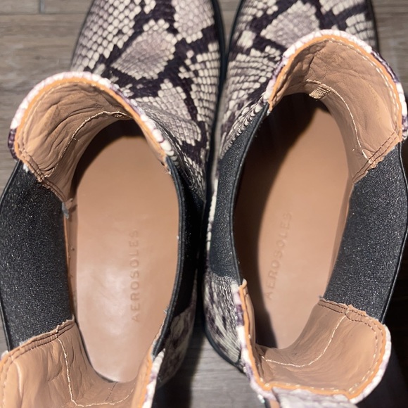 Aerosoles Booties size 7 - Picture 2 of 4